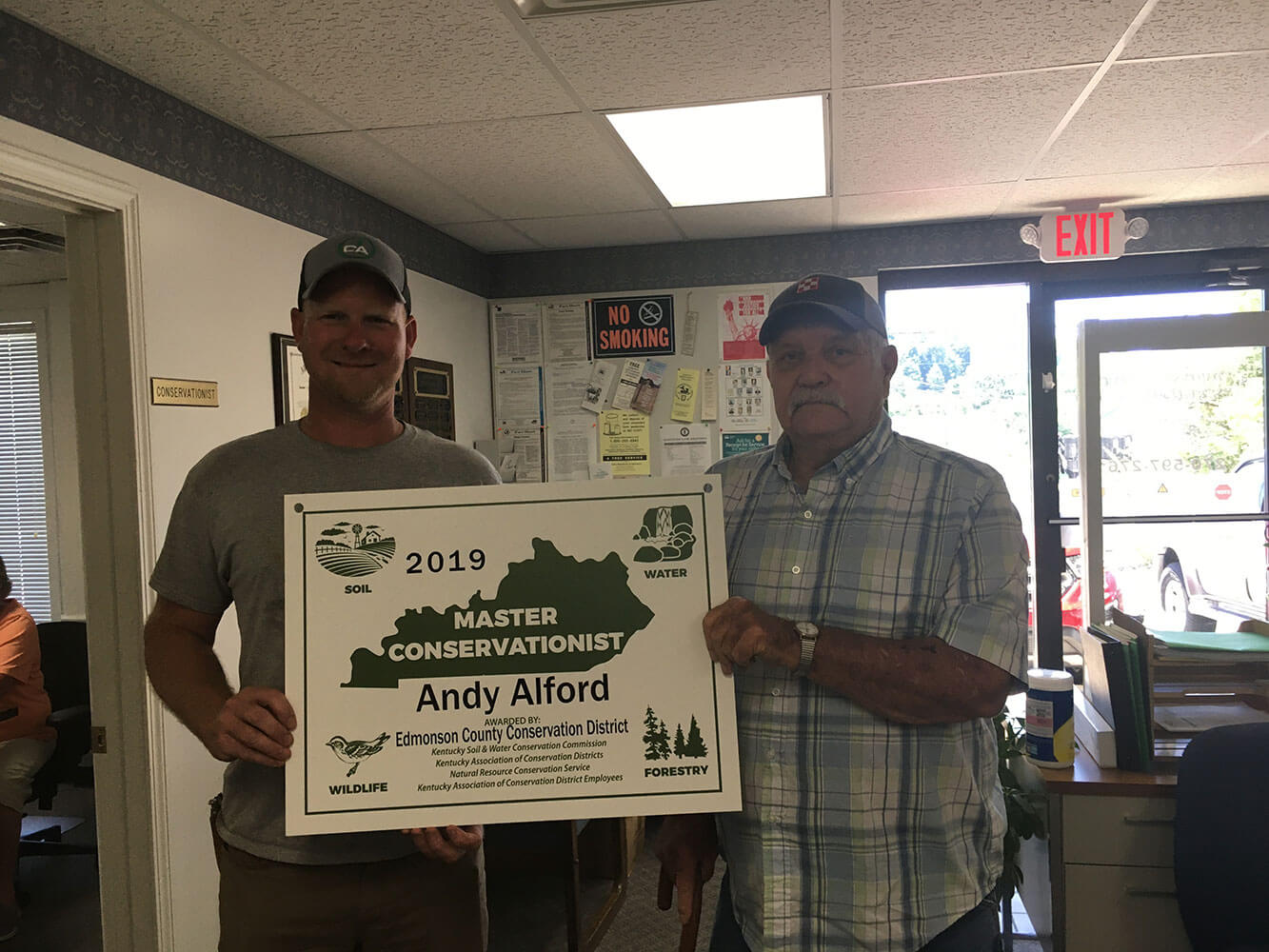 Andy Alford receiving the award for Master Conservationist in 2019